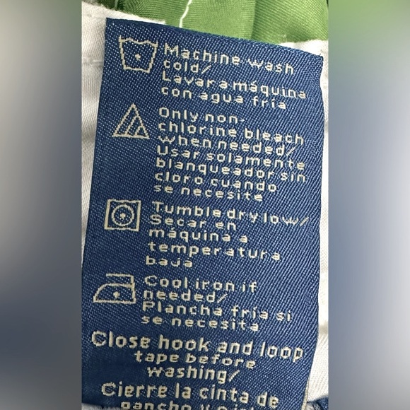 No Boundaries Lime Green Cargo Swim Trunks - Picture 5 of 5